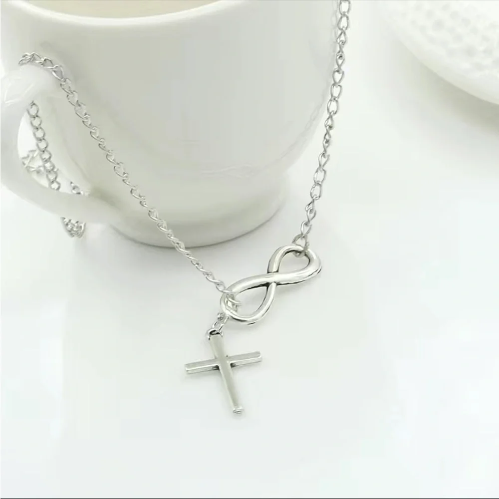 New Elegant Cross Chain Necklace Infinity Christian Sign Silver Plated